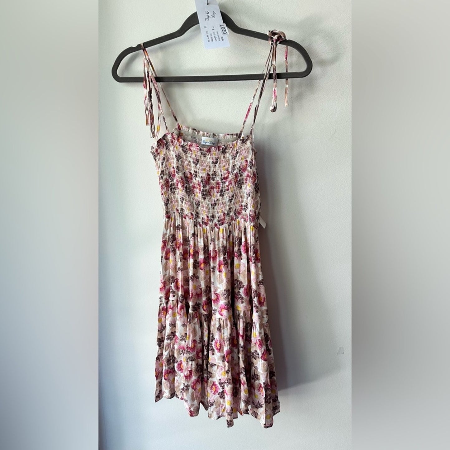 Adoratble Mini Dress, Floral Crepe. NWOT , Size S | 0207