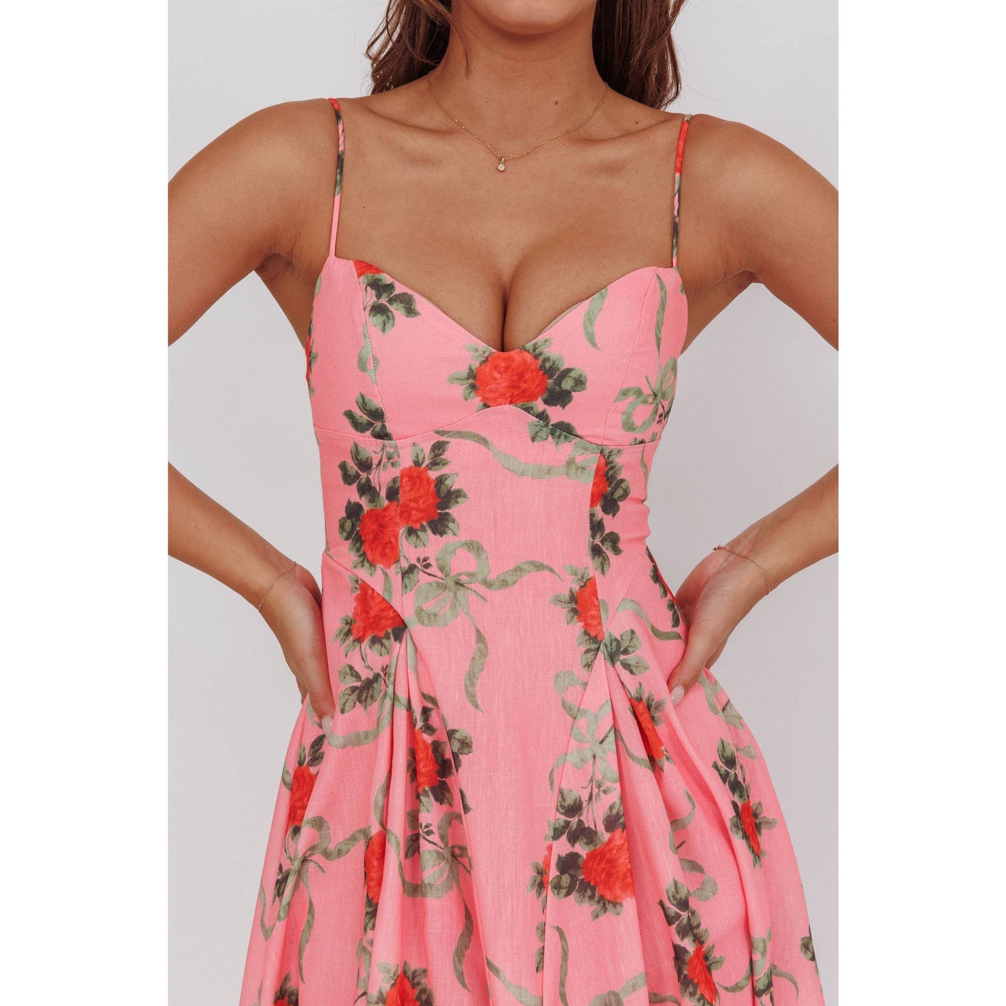 VIBRANT FLORAL MIDI DRESS / 64704D10