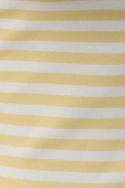 SLEEVELESS HIGH NECK STRIPE KNIT TOP
