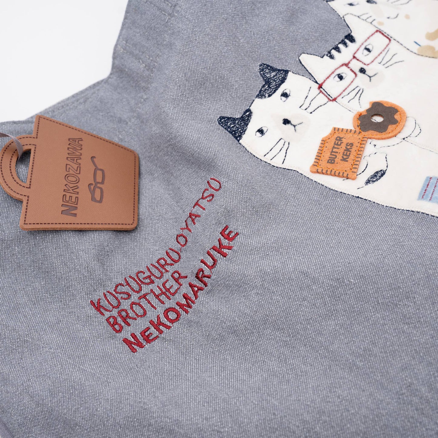 Kusuguru Japan Three Cats Embroidered Large Tote Bag - Gray