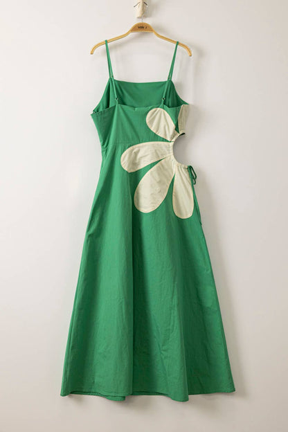 ND32114-Side Cutout Floral Detail Resort Midi Dress