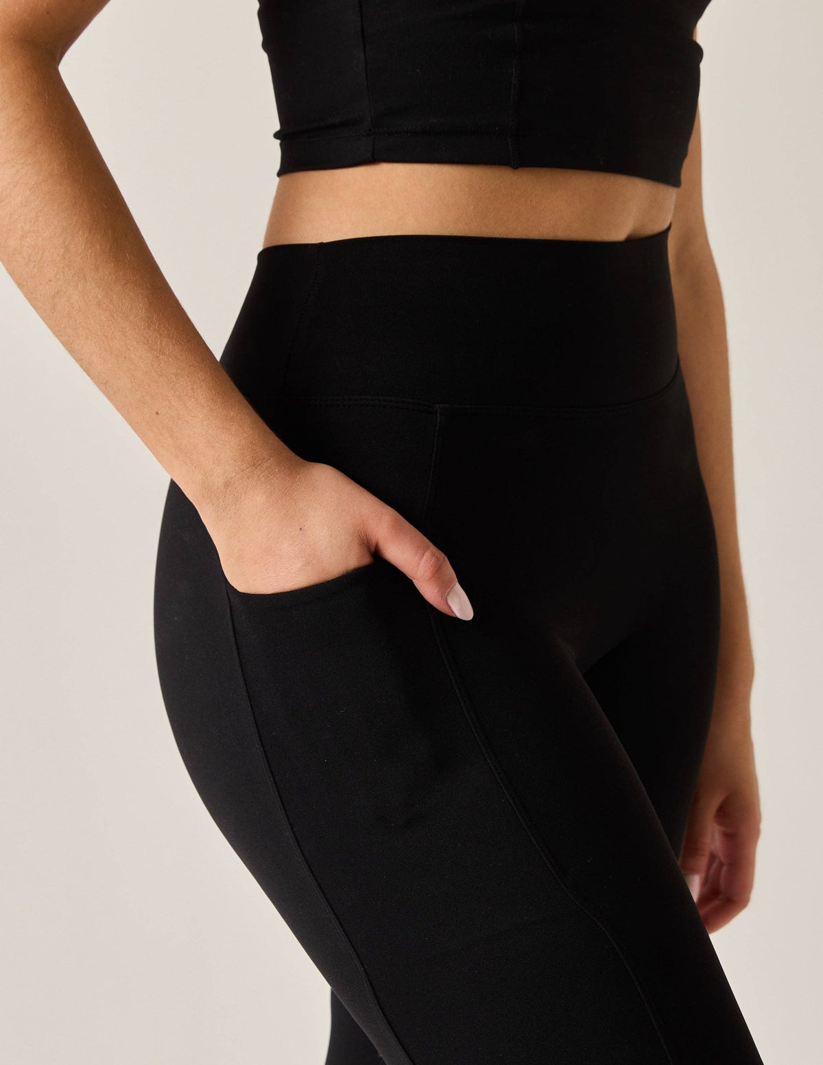 Luxe Compression 2 Pocket Legging