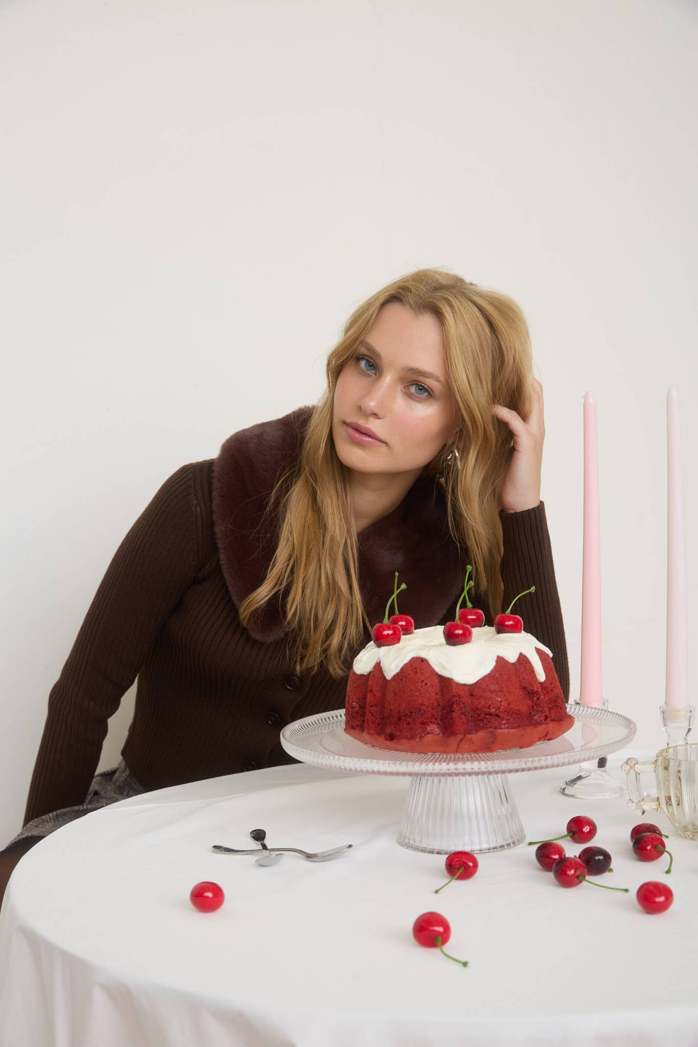 FAUX FUR COLLAR BUTTON DOWN SWEATER KNIT CARDIGAN: BLACK