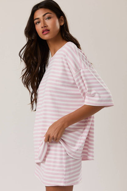 SHORT SLEEVE ROUND NECK OVERSIZED STRIPE T-SHIRT