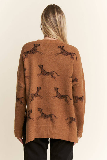 CHEETAH DESIGN KNIT SWEATER