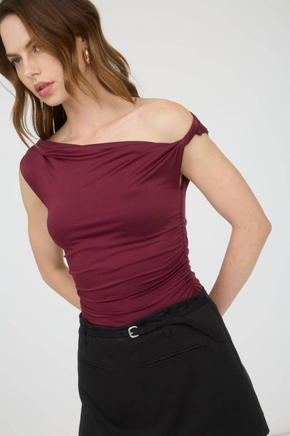 ASYMMETRICAL OFF THE SHOULDER KNIT TOP