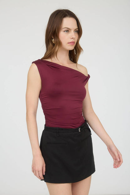 ASYMMETRICAL OFF THE SHOULDER KNIT TOP