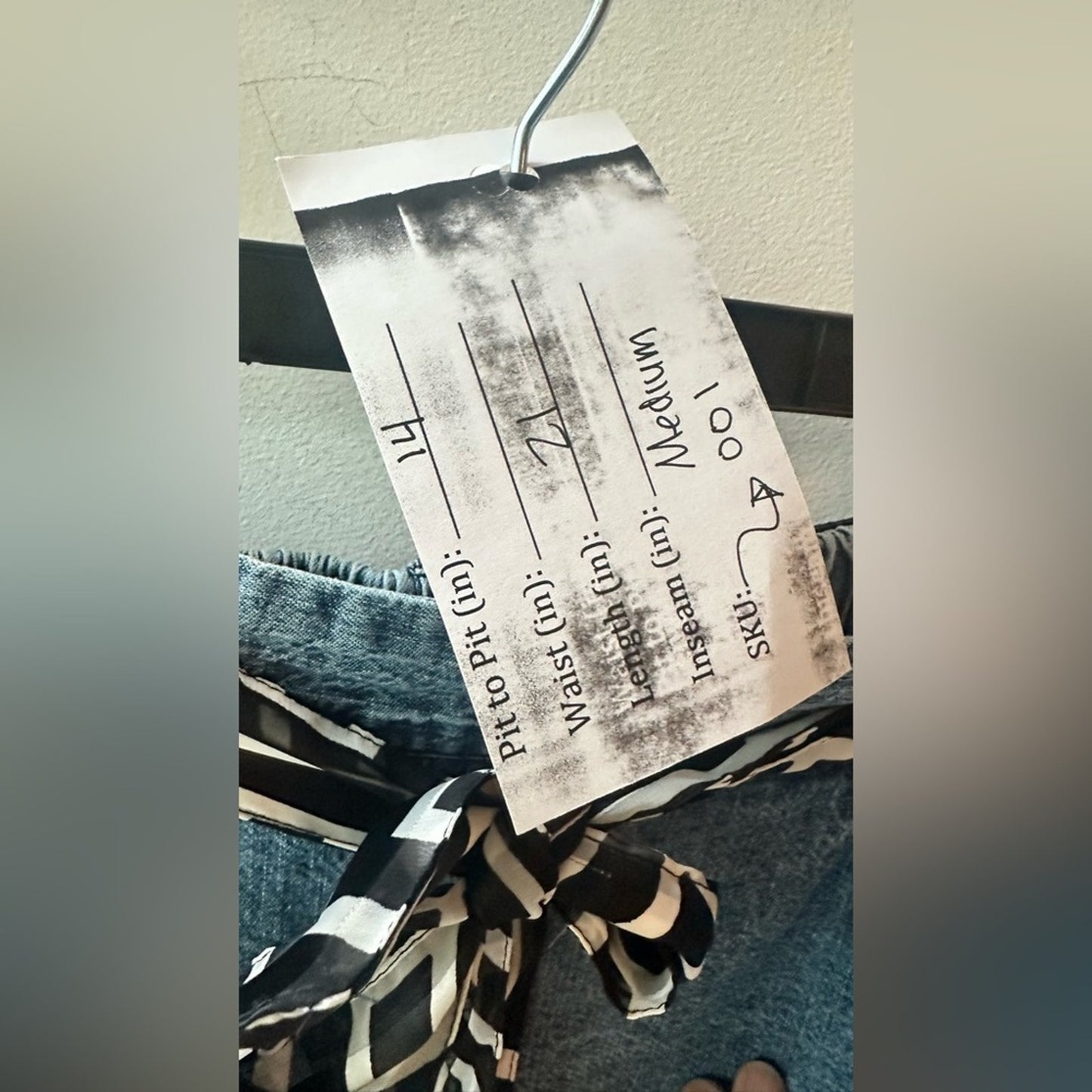 Black & White Patchwork Tiered Skirt denim. Medium. 001