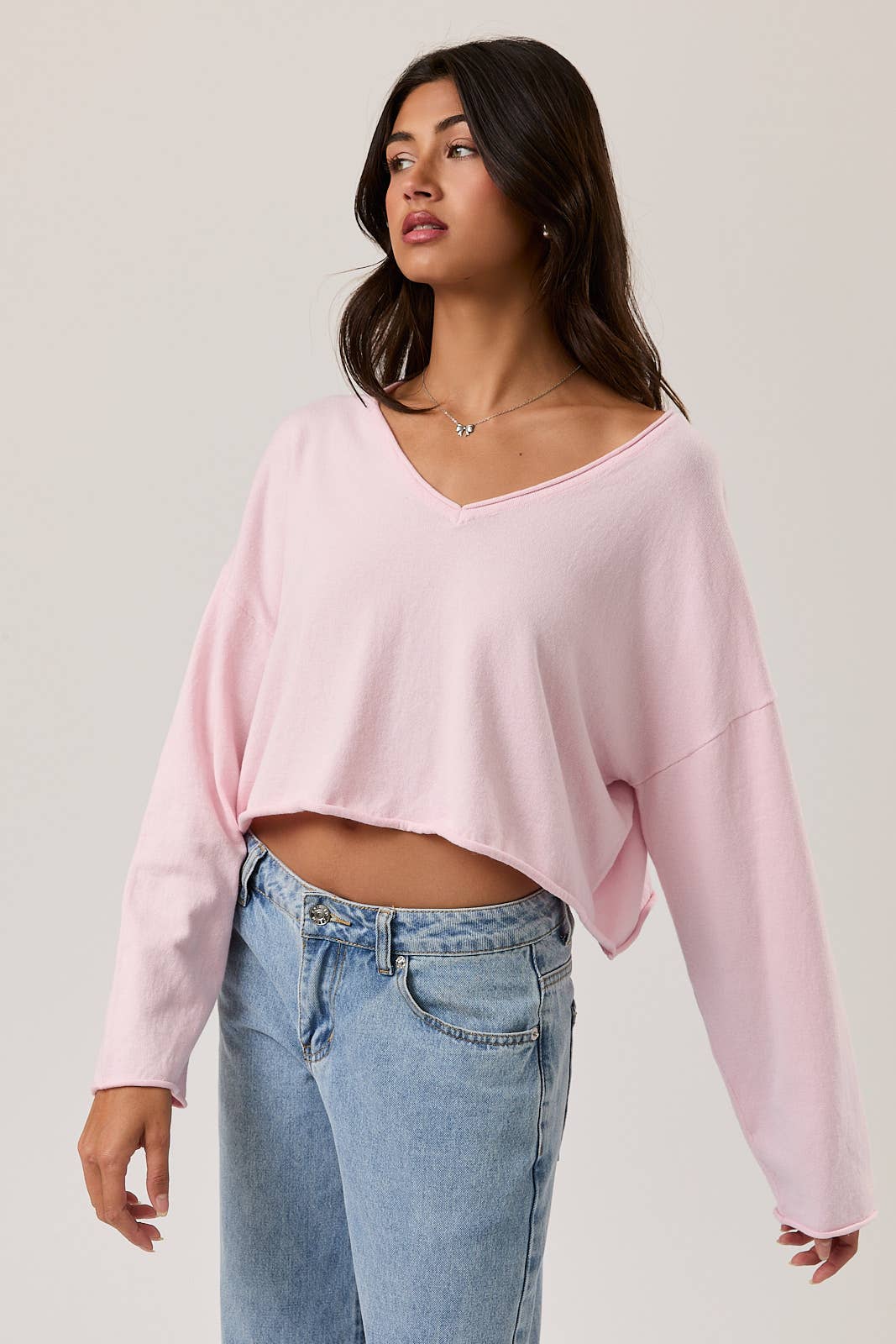 DROP SHOULDER V-NECK BOXY CROPPED SWEATER