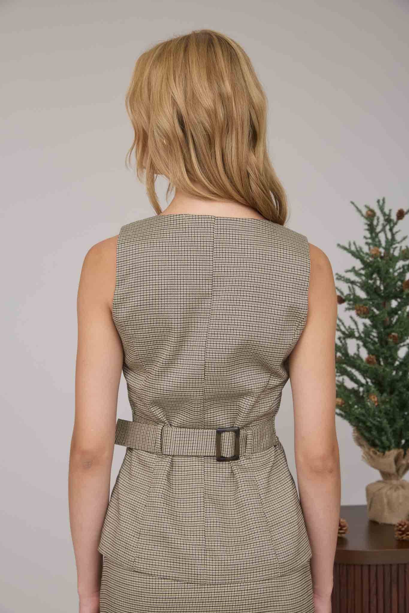 HOUNDSTOOTH PLAID BUTTON DOWN SLEEVELESS VEST TOP