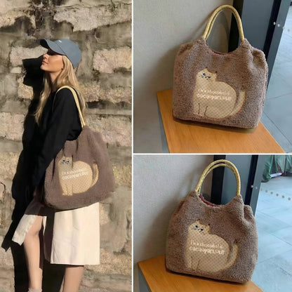 Cozy Teddy Fleece Cat Appliqué Tote Bag - Kusuguru Japan