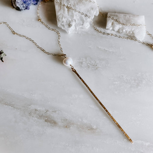 Wanderer's Stick Necklace with Freshwater Pearl