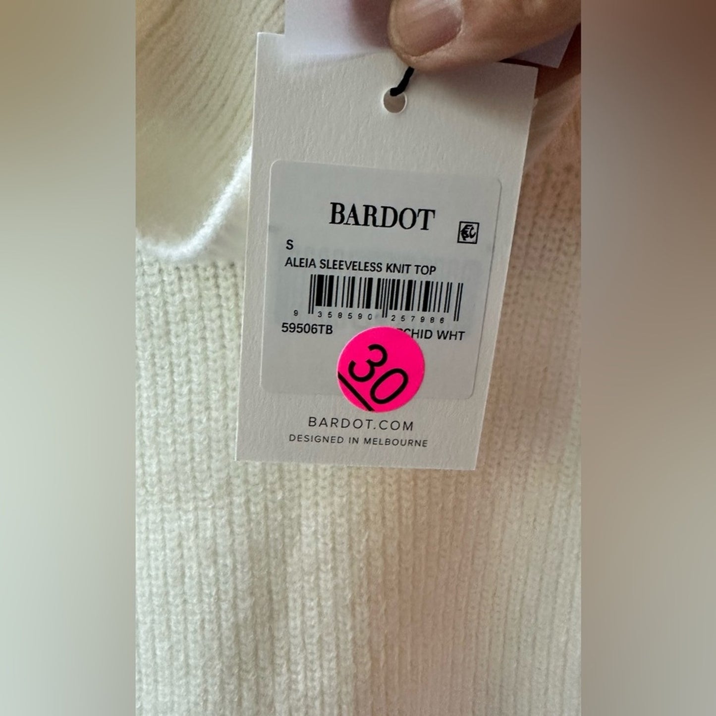 Sleeveless Knit Top White, Size S | 2021