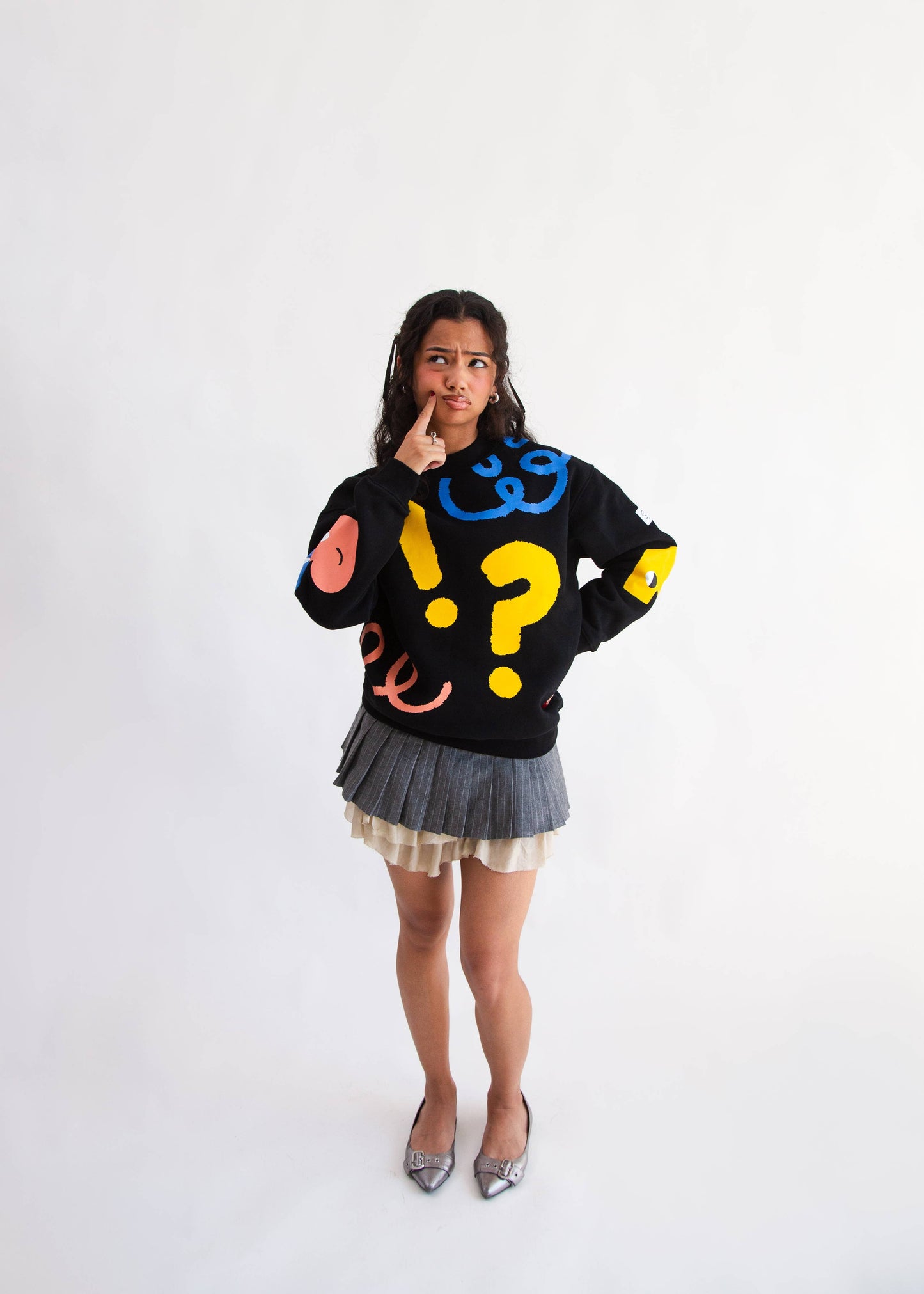 SIDEKICK: Black fleece-lined crewneck sweater