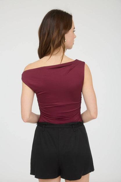 ASYMMETRICAL OFF THE SHOULDER KNIT TOP
