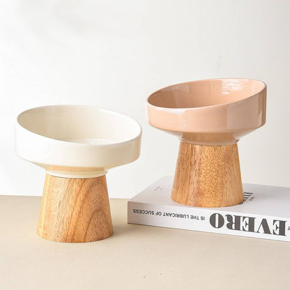 Tilted Raised Ceramic Pet Bowl for Neck Comfort_CWMM5938
