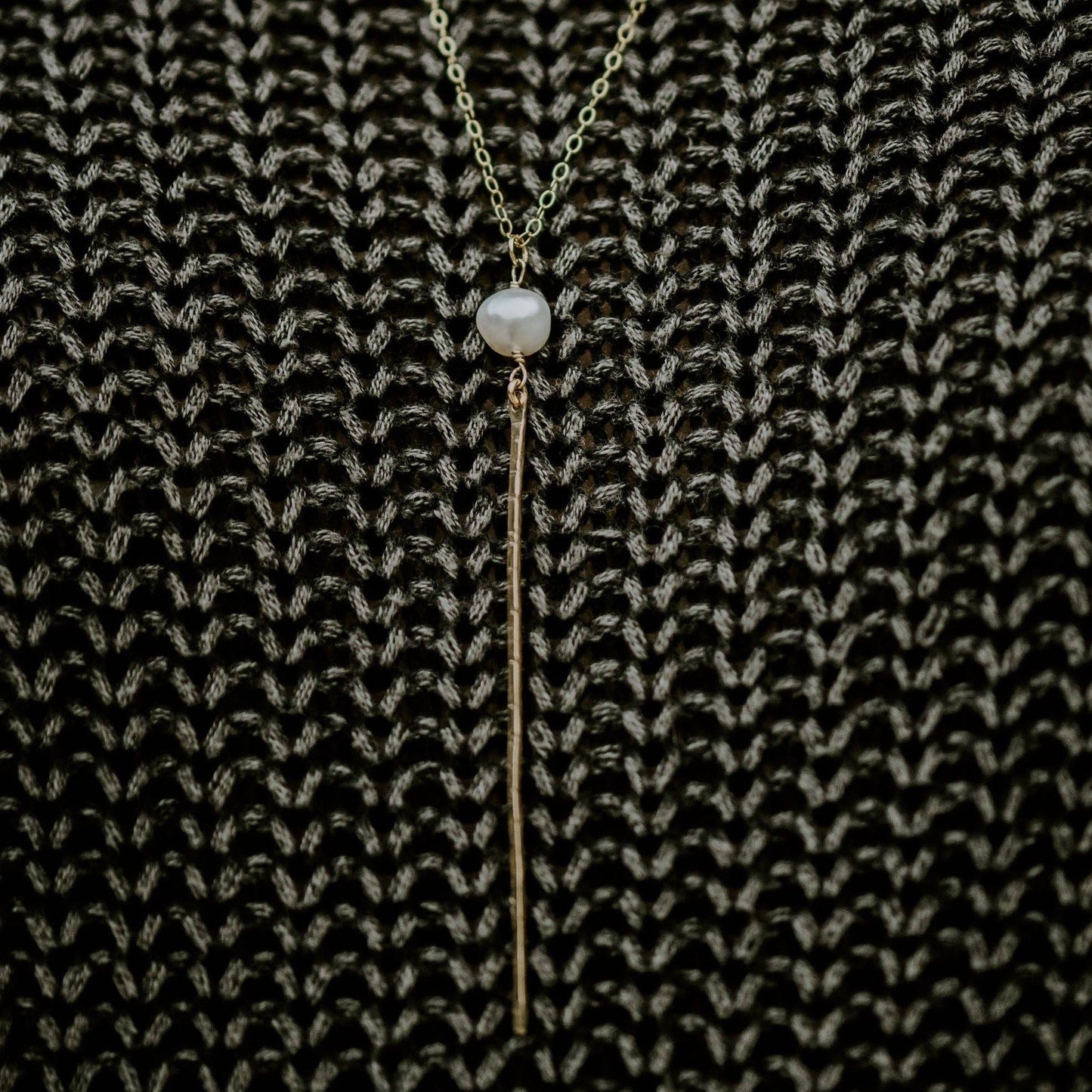 Wanderer's Stick Necklace with Freshwater Pearl