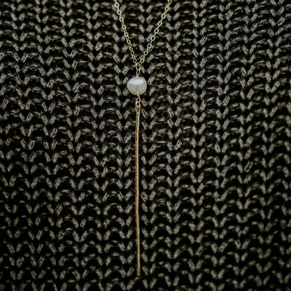 Wanderer's Stick Necklace with Freshwater Pearl
