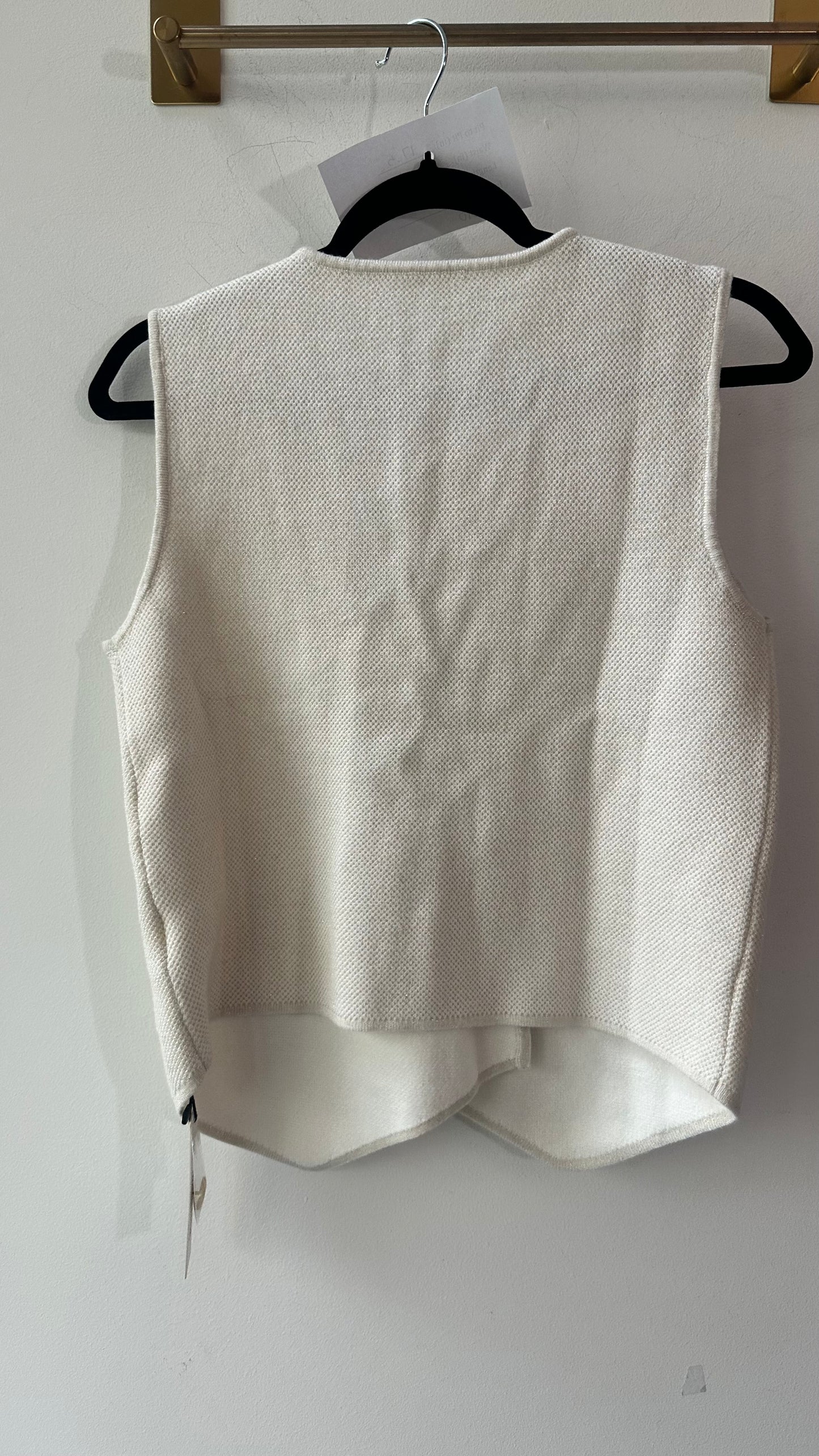 GOLD BUTTON DETAIL vest