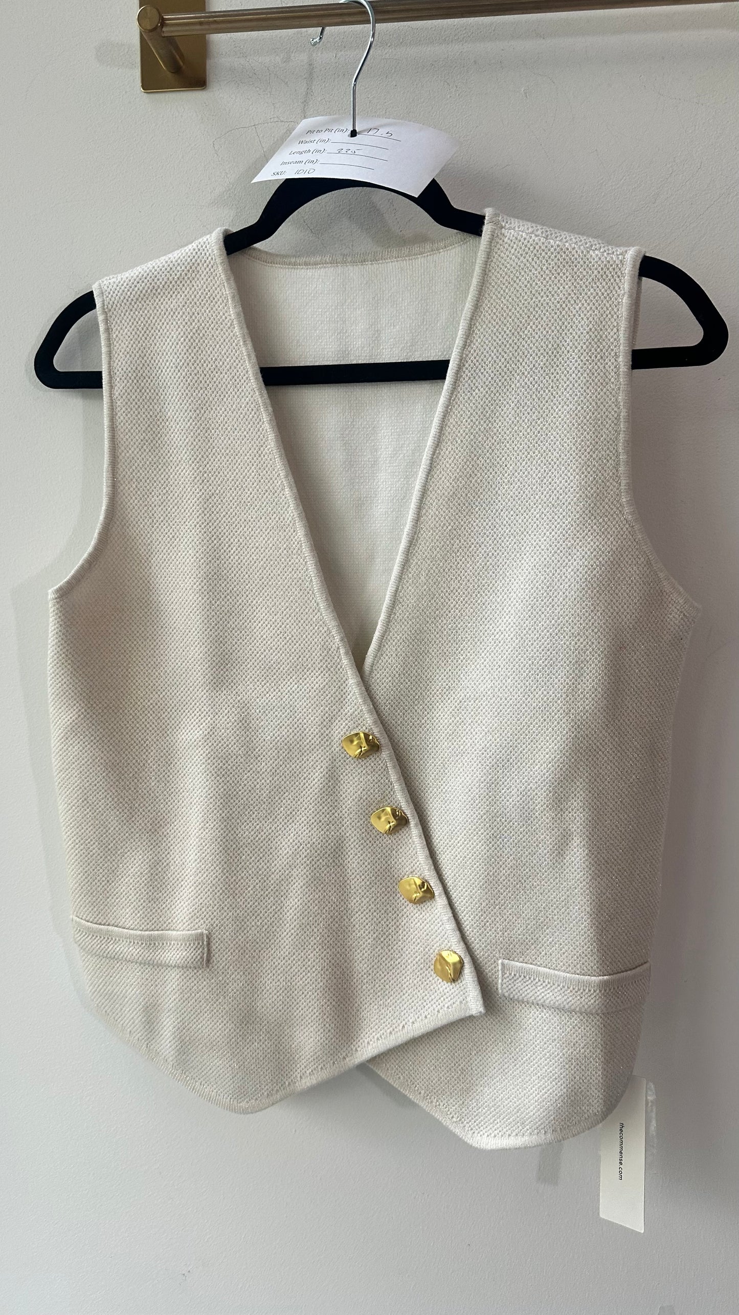 GOLD BUTTON DETAIL vest