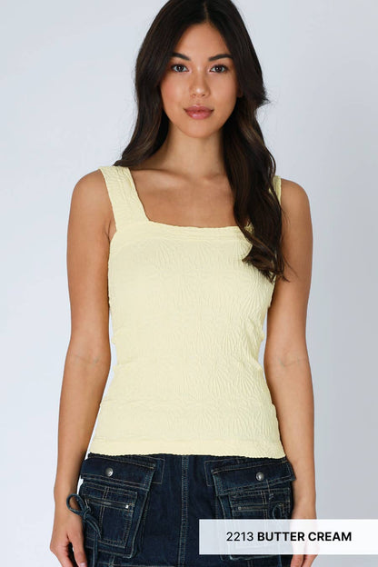 NS8416- Lace Textured Square Top