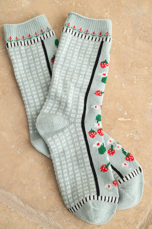 A5600   STRAWBERRY AND MULTI PATTERN SOCKS