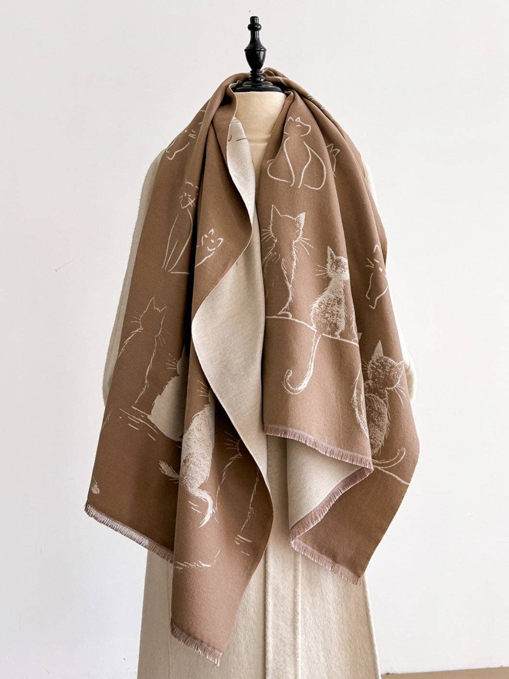 Scarvii – Cute Cat Pattern Winter Scarf & Shawl