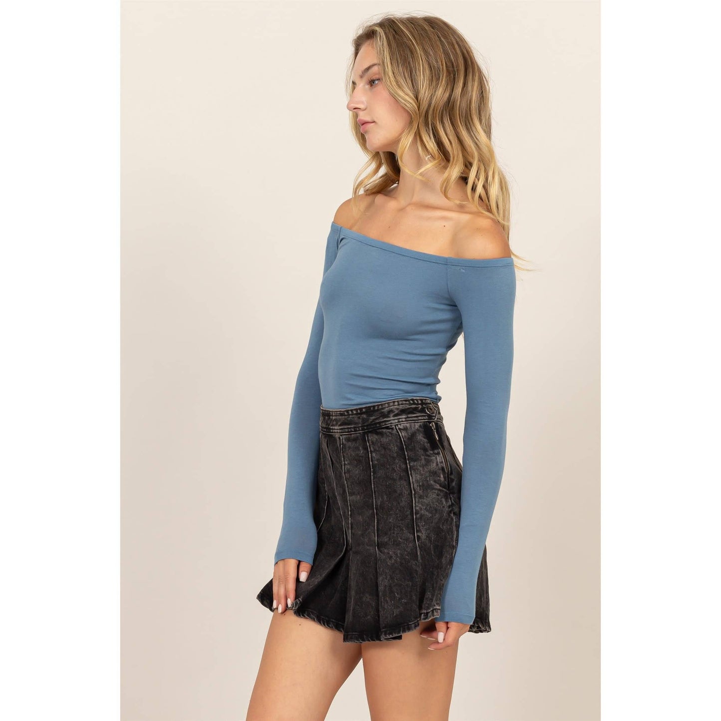 Off Shoulder Long Sleeve Bodysuit