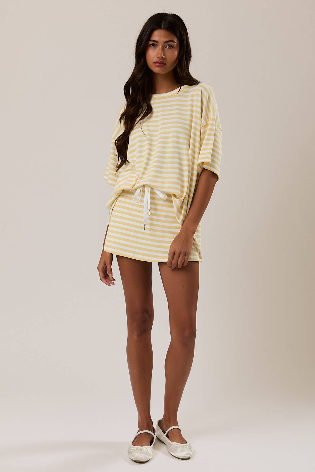 MID RISE SKORT