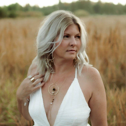 Wanderer's Stick Necklace with Freshwater Pearl