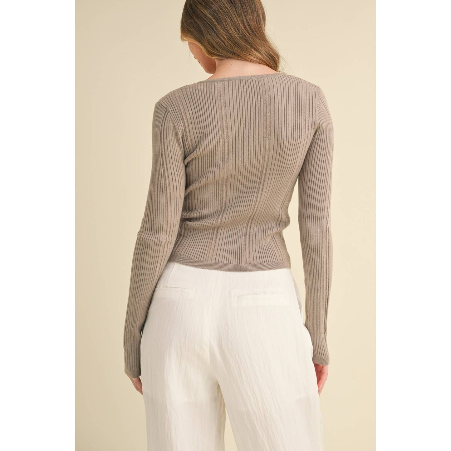 LONG-SLEEVE RIBBED BUTTON-UP CARDIGAN