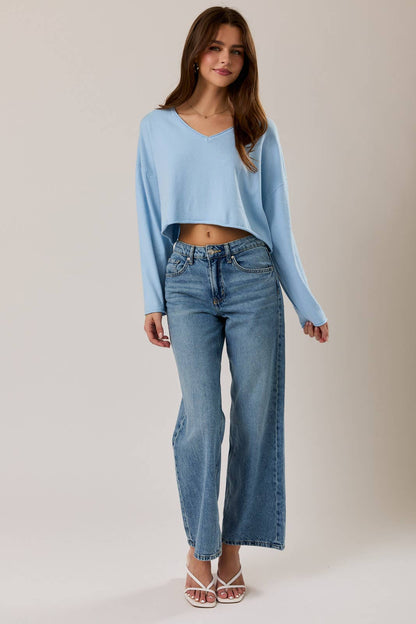 DROP SHOULDER V-NECK BOXY CROPPED SWEATER