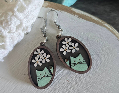 Cute Cat Earrings/ Maple Wood Earrings/Hypoallergenic