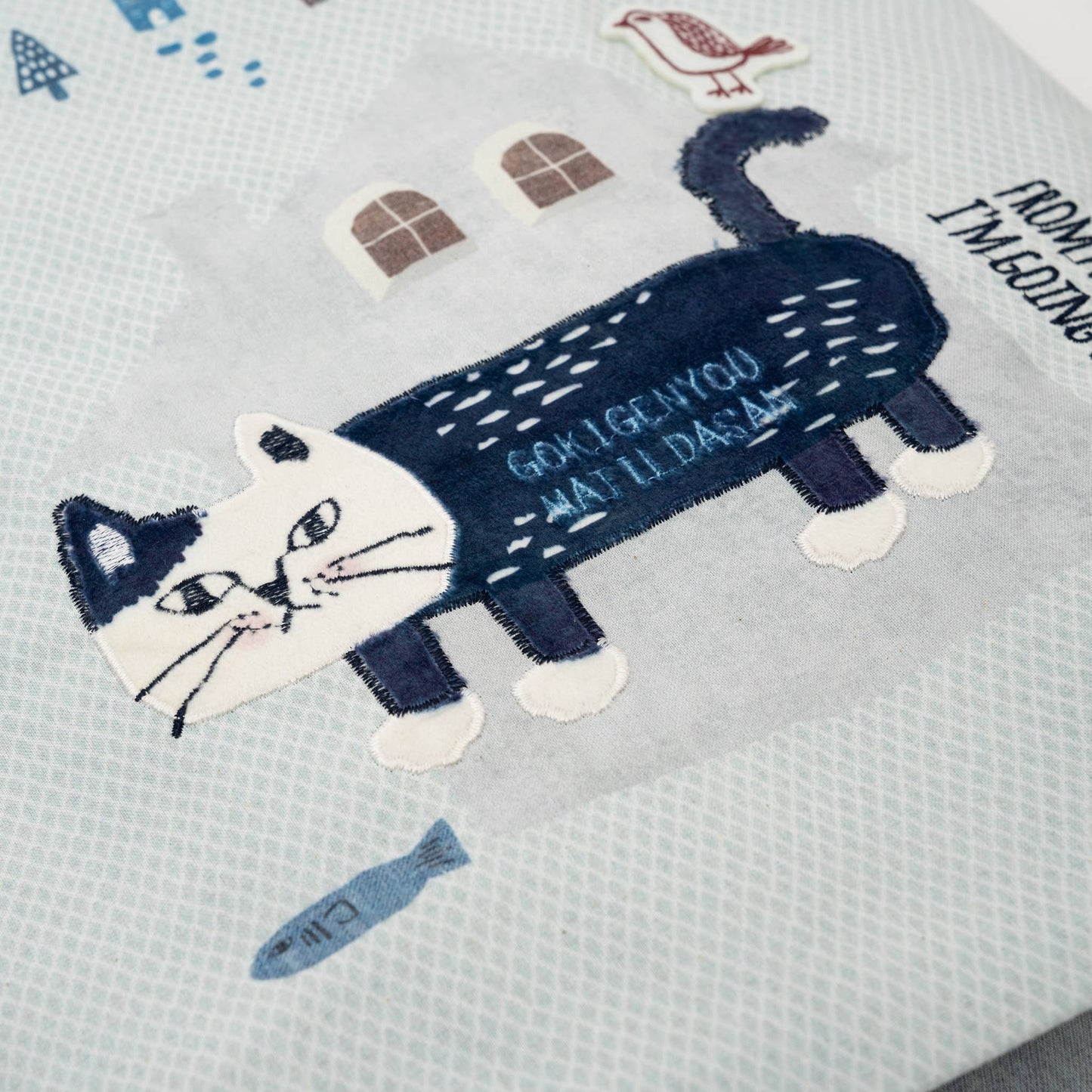 Kusuguru Japan Cat Embroidered Tote Bag – Light Blue