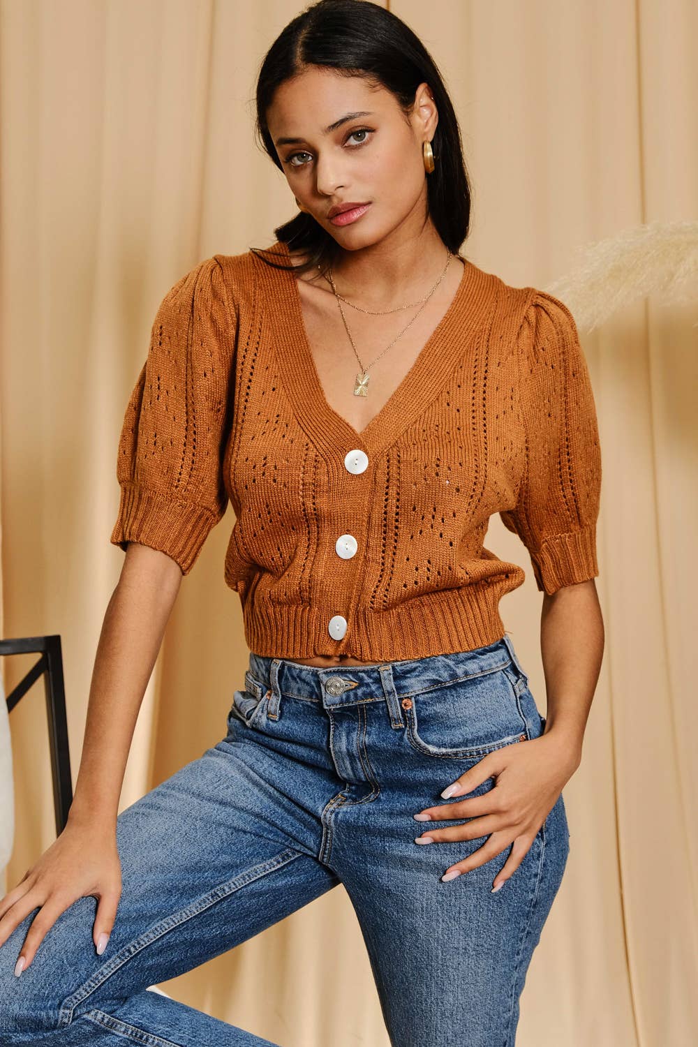 JW6198 Three Button 3/4 Sleeve Knitted Cardigan